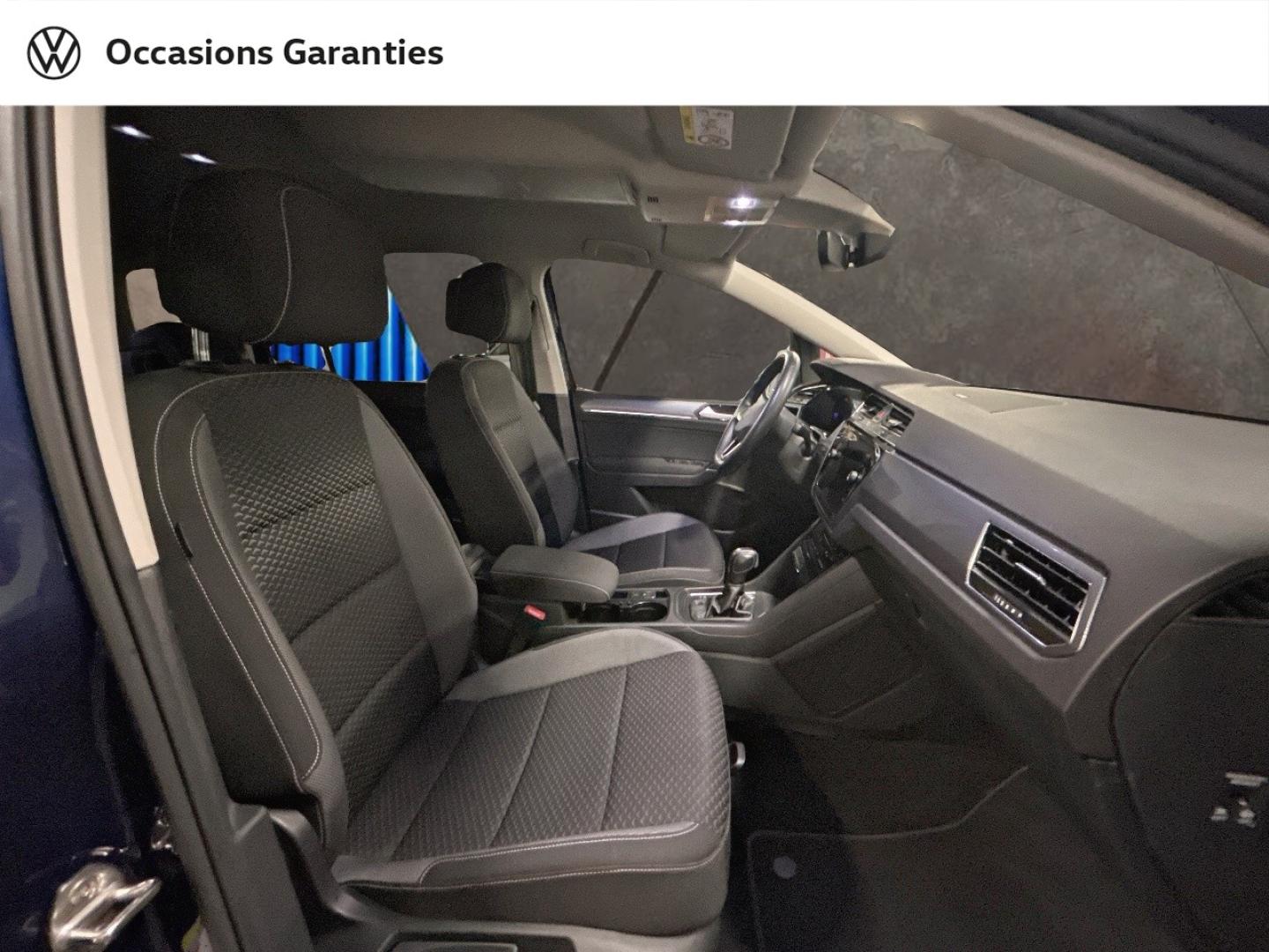 Voitures occasions VOLKSWAGEN TOURAN Active Paris