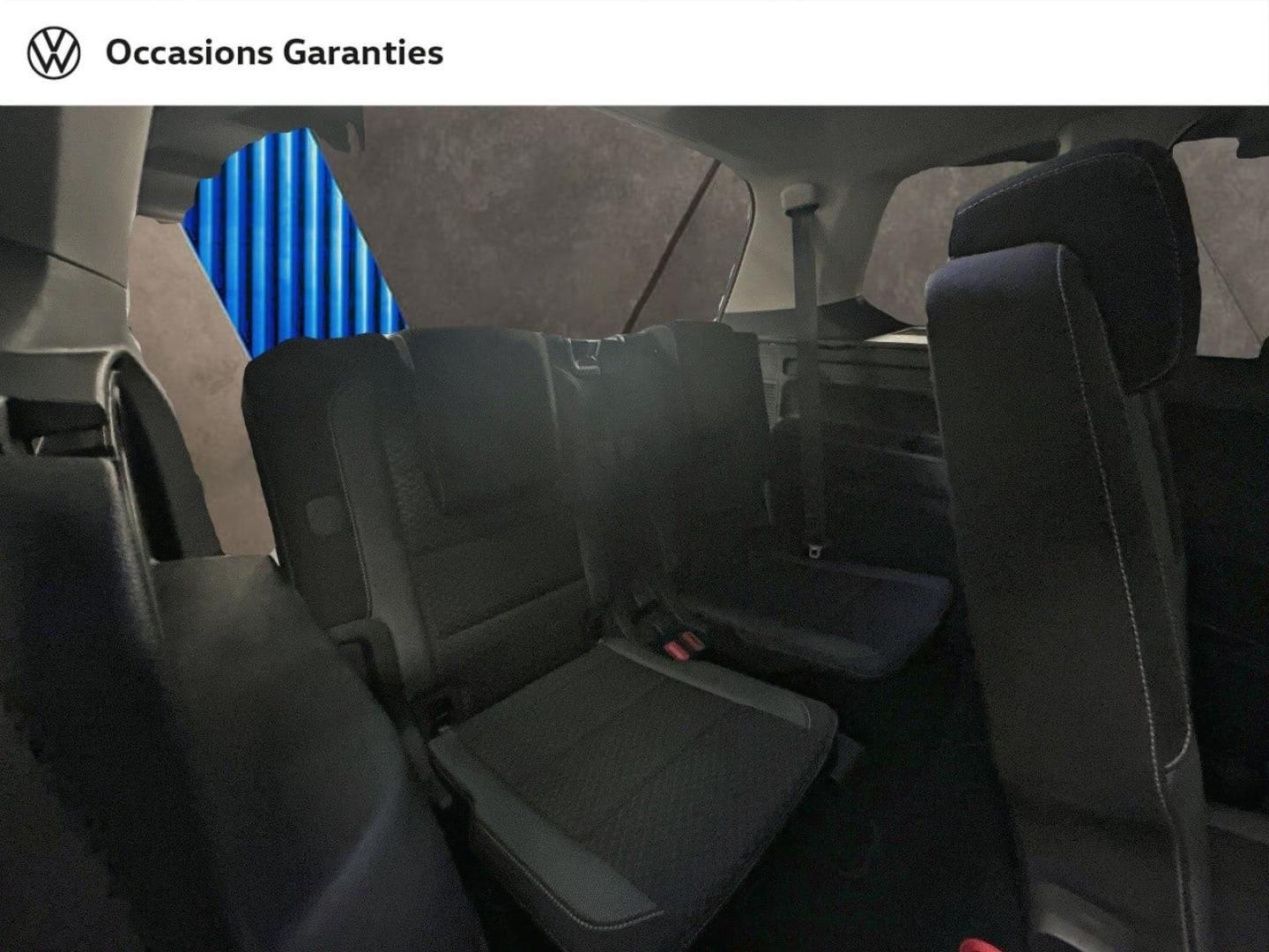 Voitures occasions VOLKSWAGEN TOURAN Active Paris
