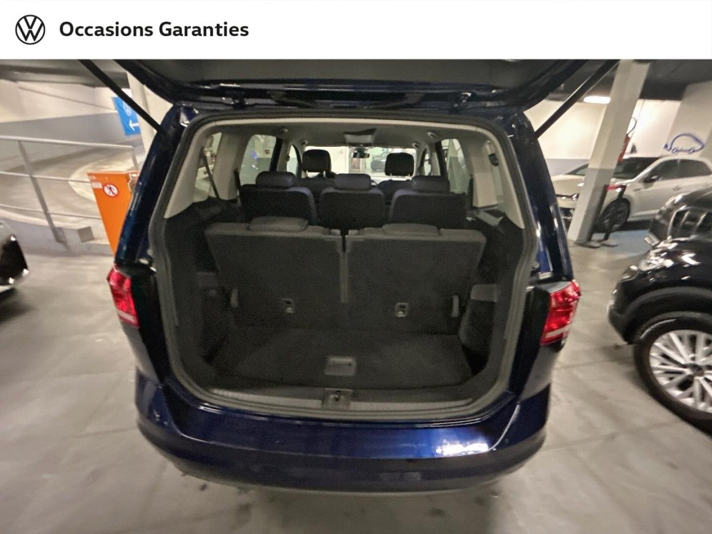 Voitures occasions VOLKSWAGEN TOURAN Active Paris