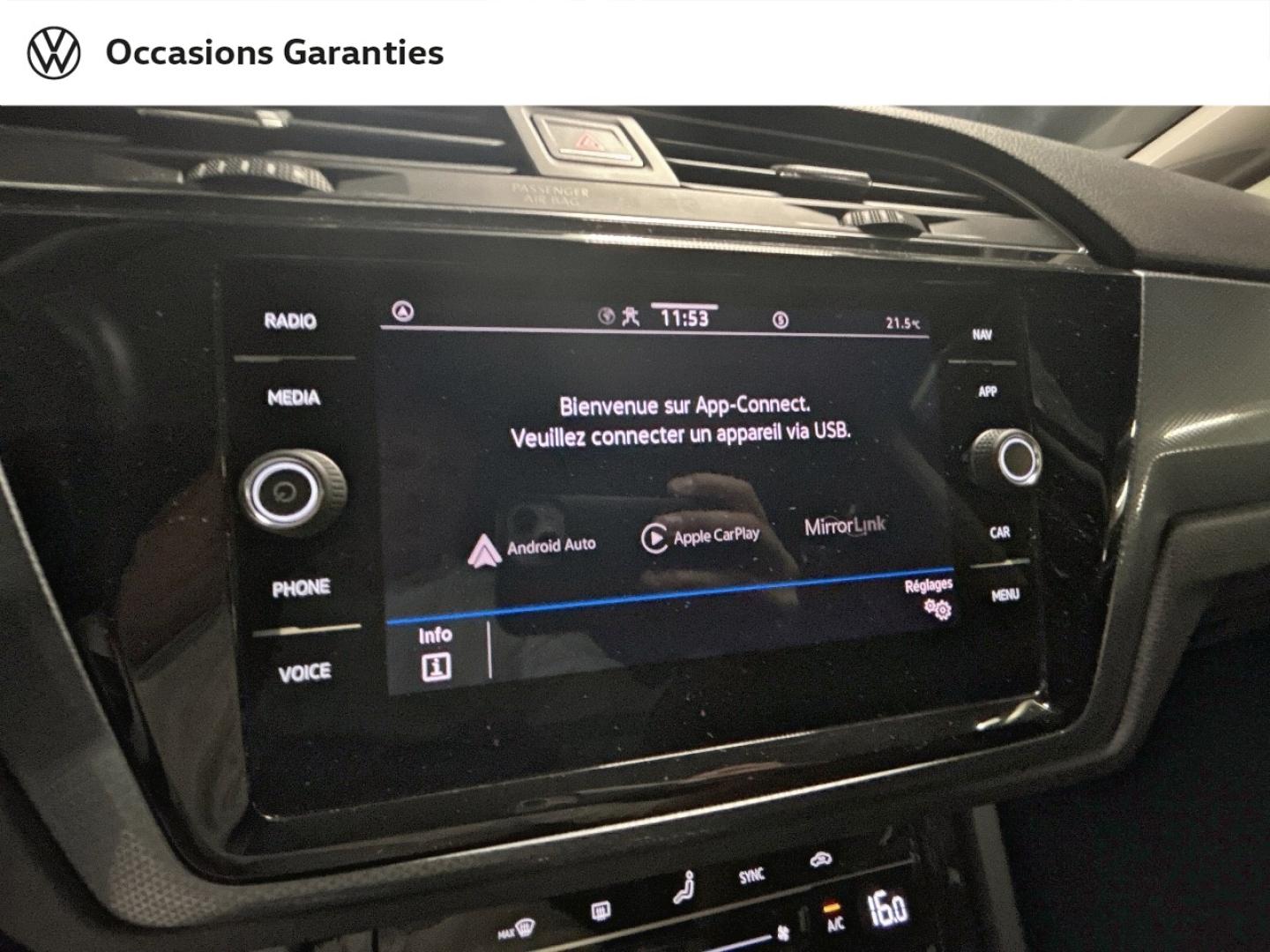 Voitures occasions VOLKSWAGEN TOURAN Active Paris