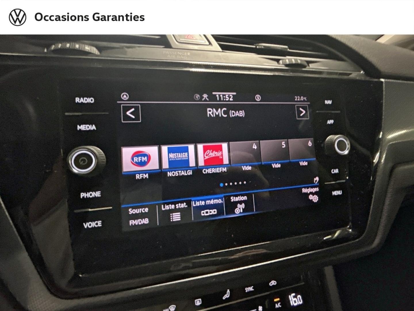 Voitures occasions VOLKSWAGEN TOURAN Active Paris