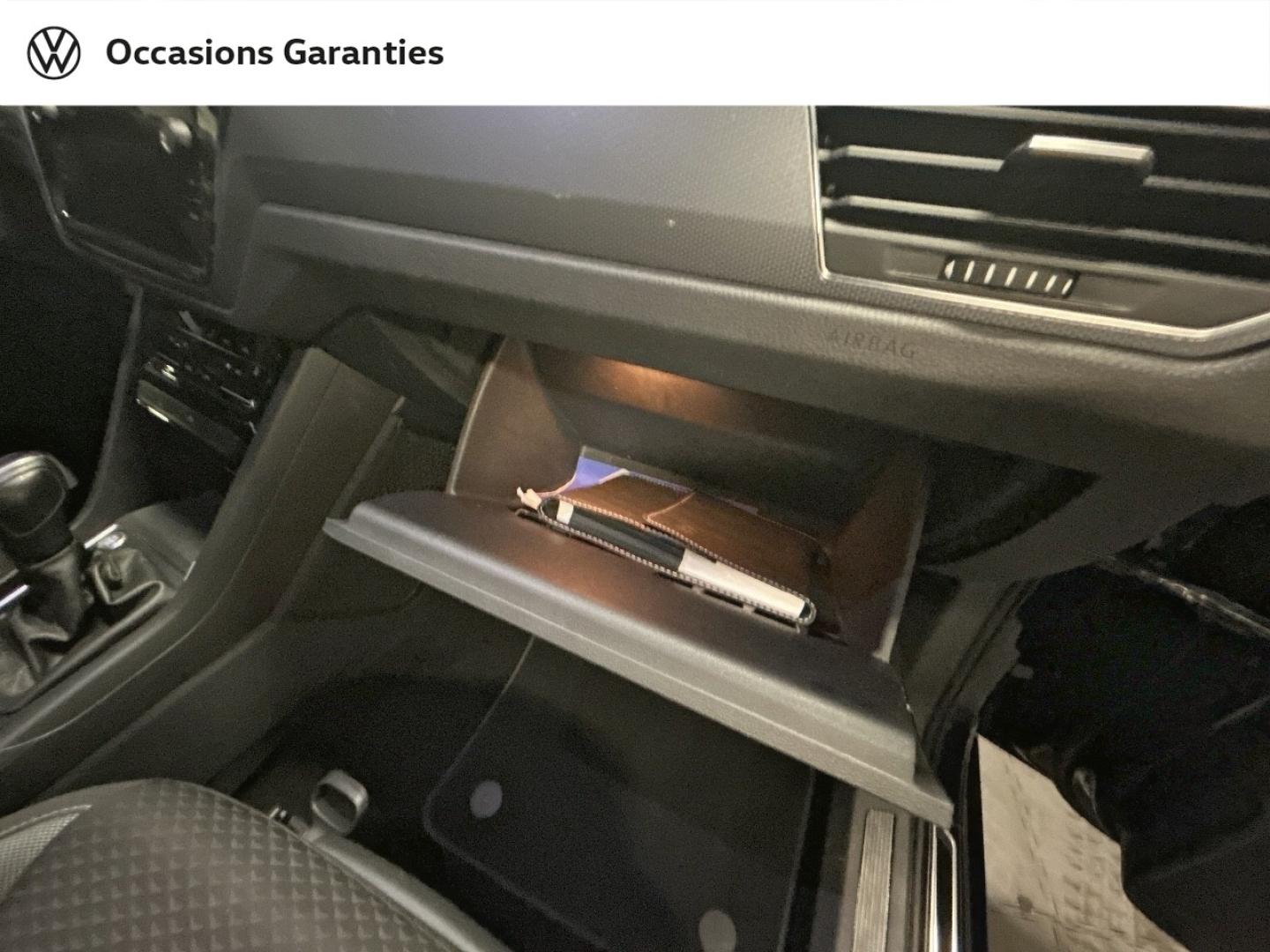 Voitures occasions VOLKSWAGEN TOURAN Active Paris