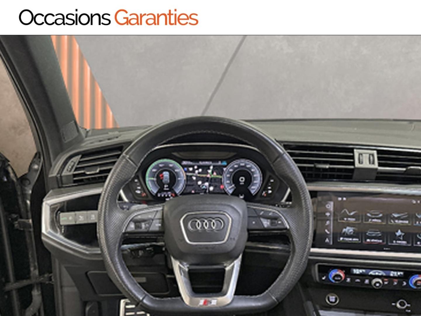 Voitures occasions Audi Q3 S line Paris