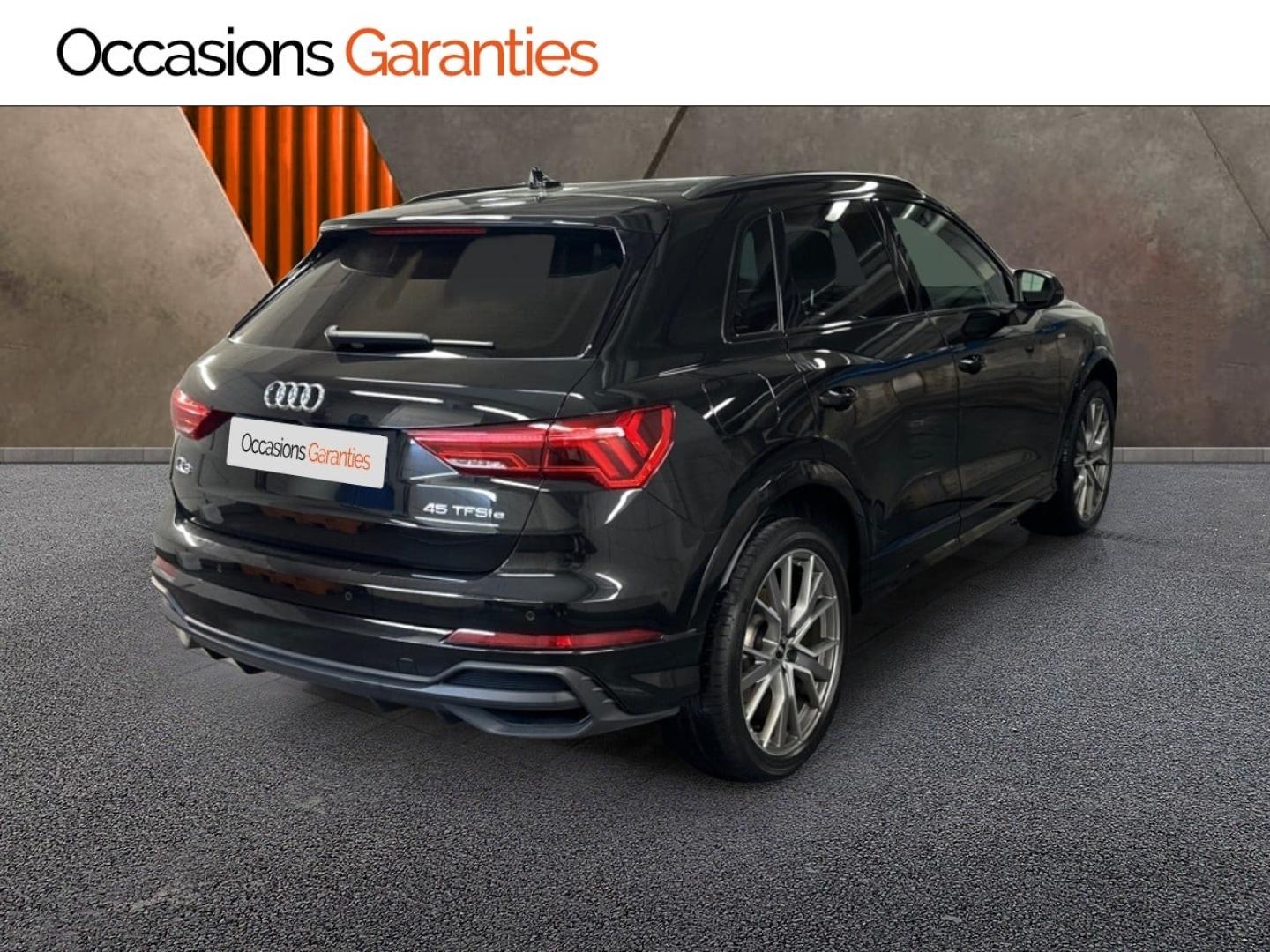 Voitures occasions Audi Q3 S line Paris
