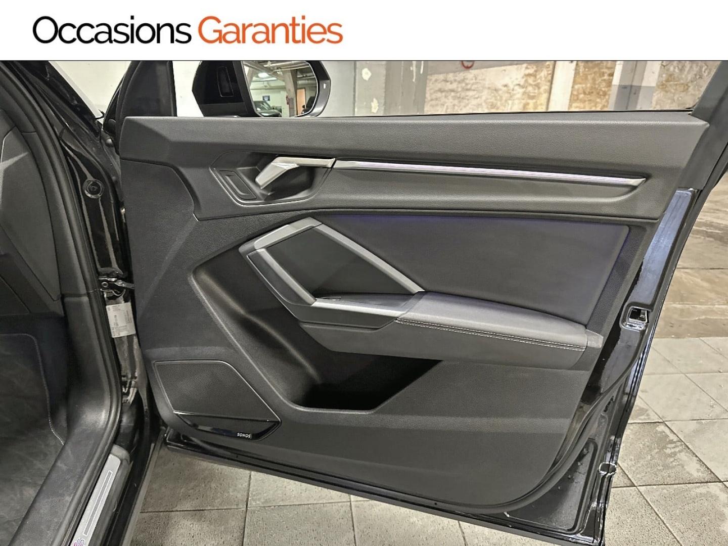Voitures occasions Audi Q3 S line Paris