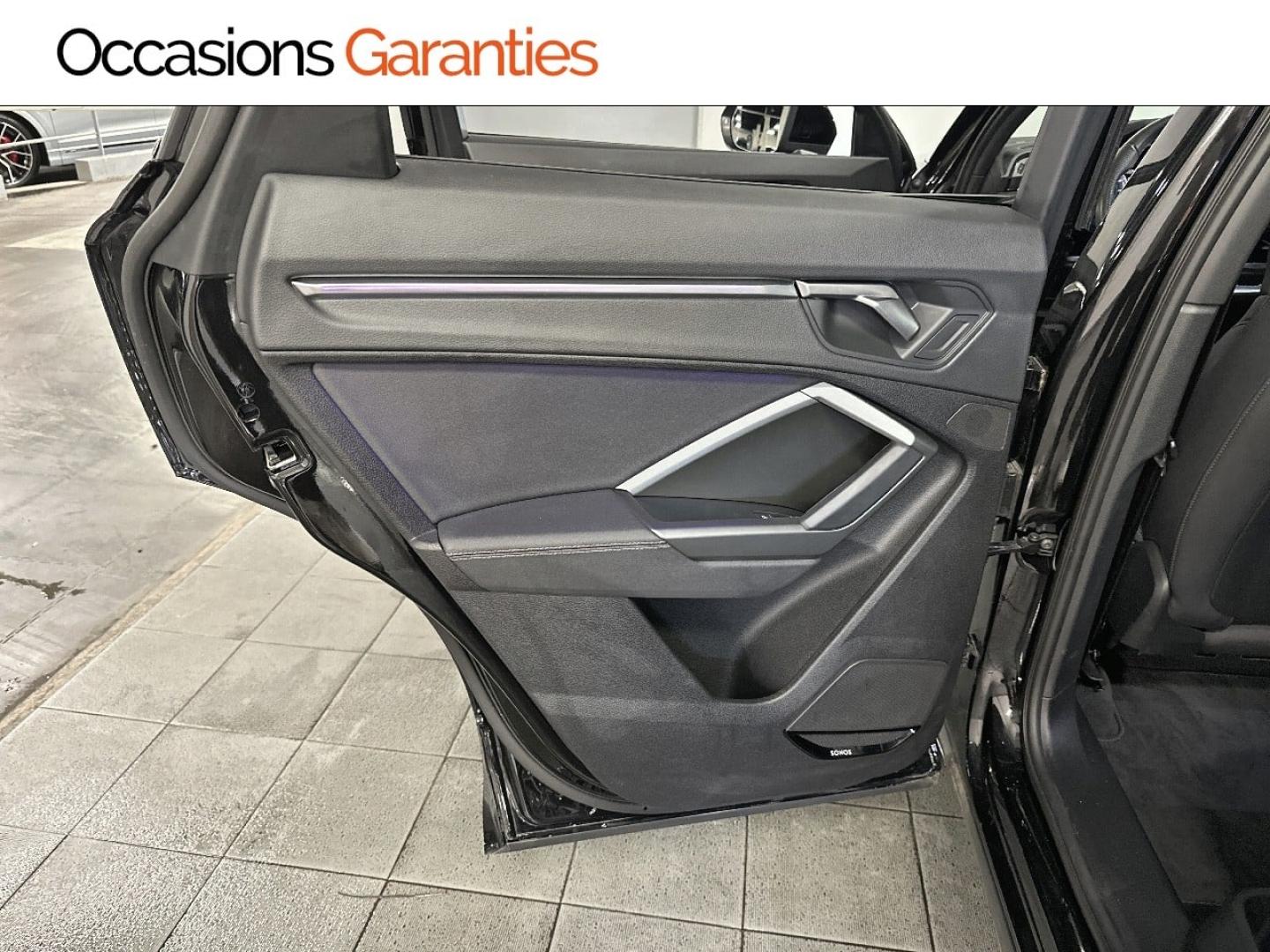 Voitures occasions Audi Q3 S line Paris