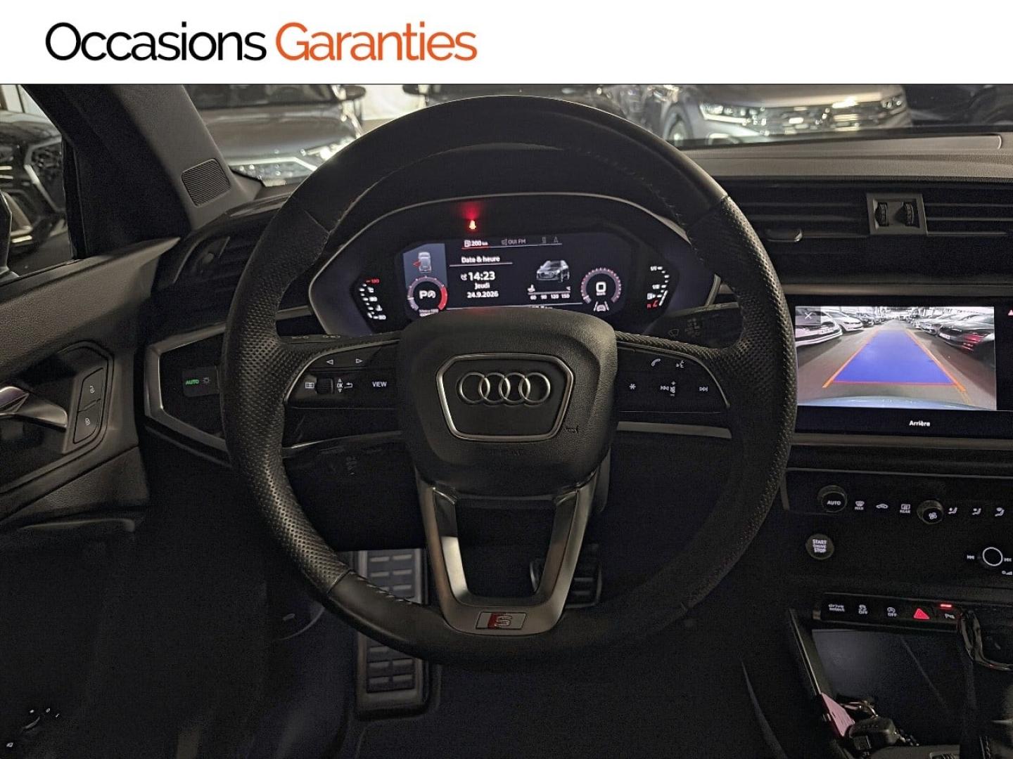 Voitures occasions Audi Q3 S line Paris