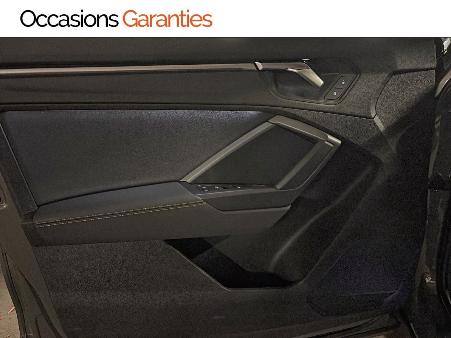 Voitures occasions Audi Q3 S line Paris