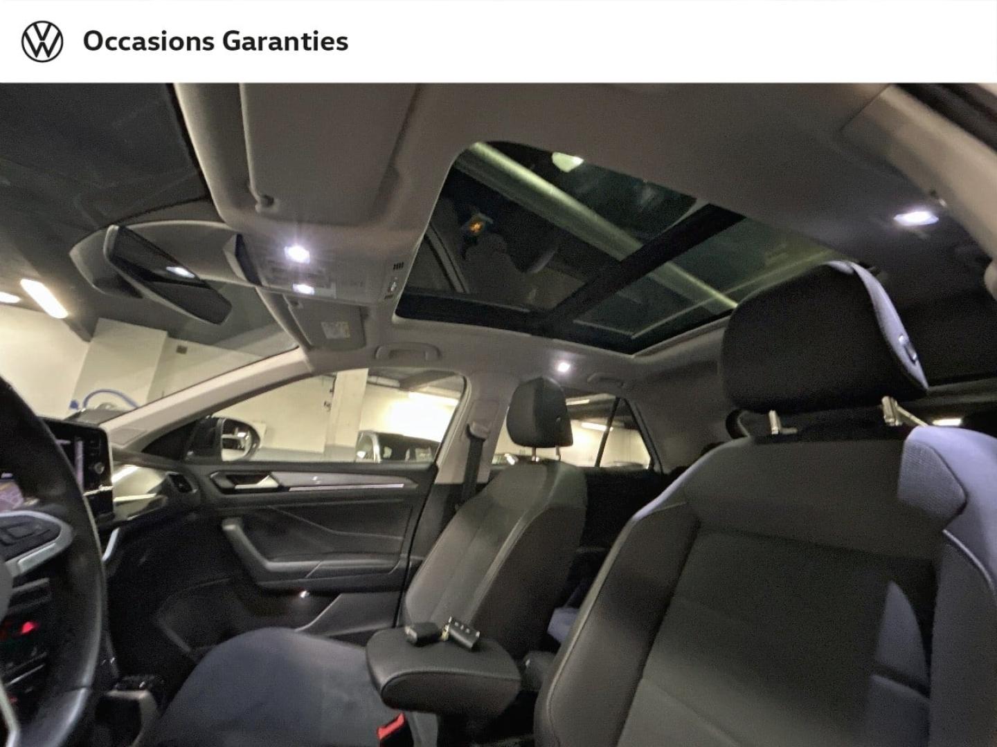 Voitures occasions VOLKSWAGEN T-ROC Style Paris