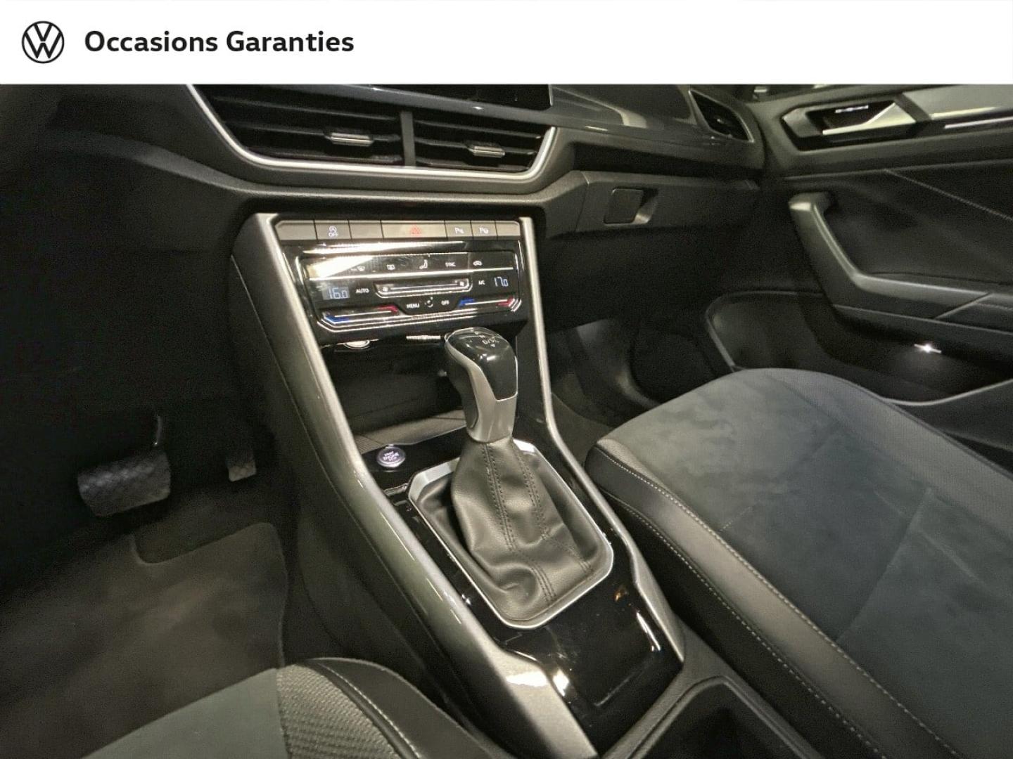 Voitures occasions VOLKSWAGEN T-ROC Style Paris