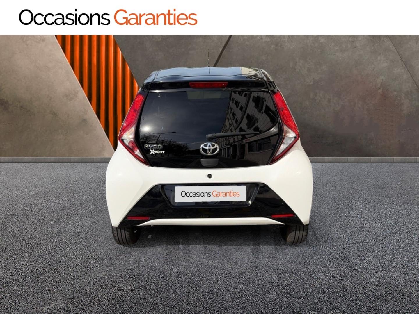 Voitures occasions TOYOTA AYGO x-night Paris