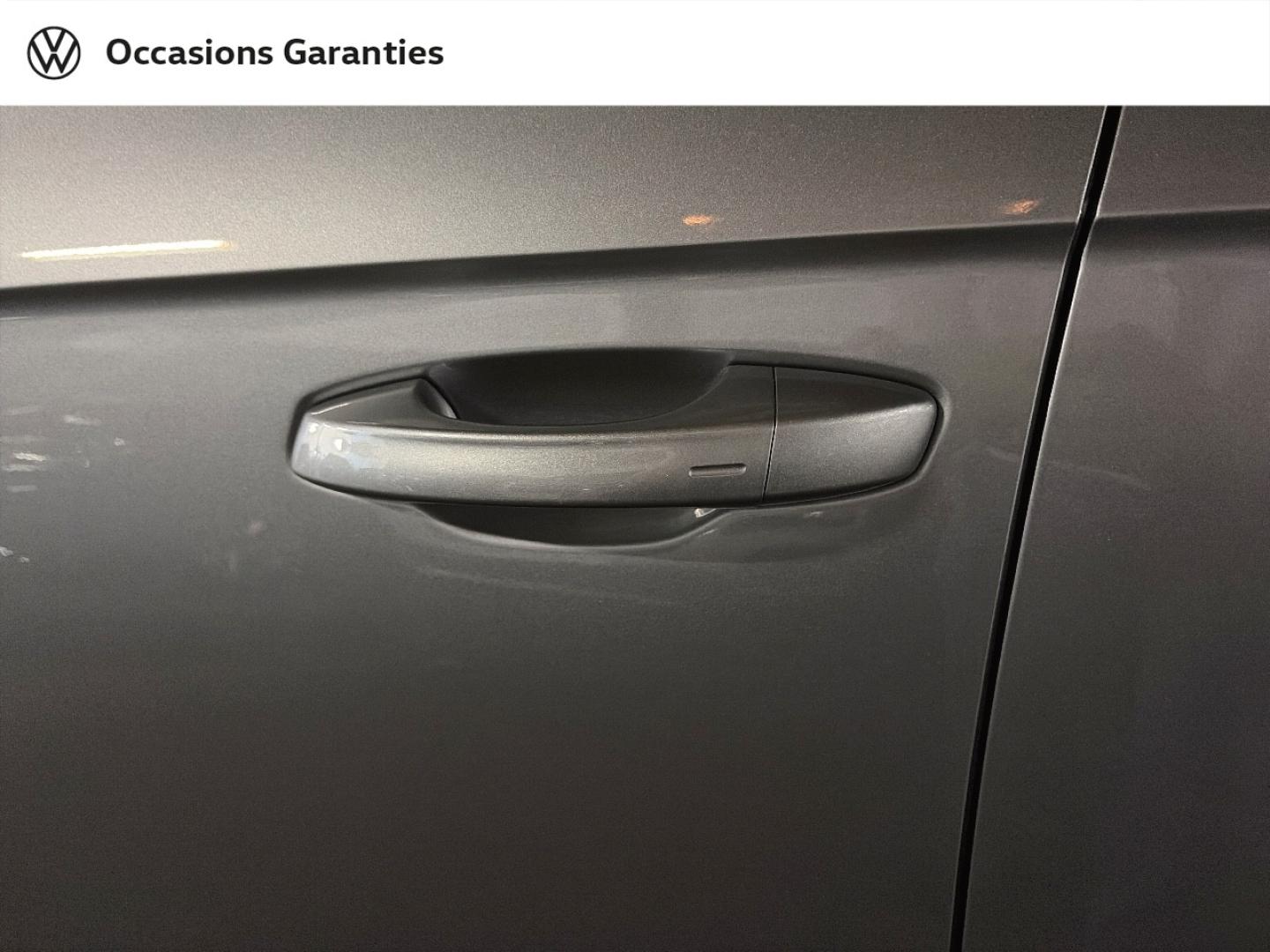 Voitures occasions VOLKSWAGEN T-ROC Style Paris