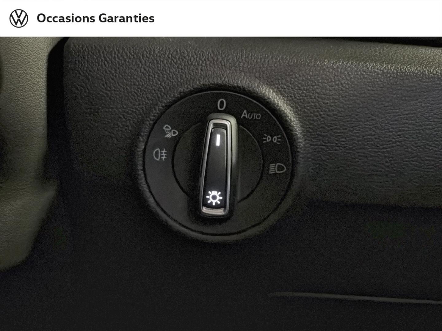 Voitures occasions VOLKSWAGEN T-ROC Style Paris