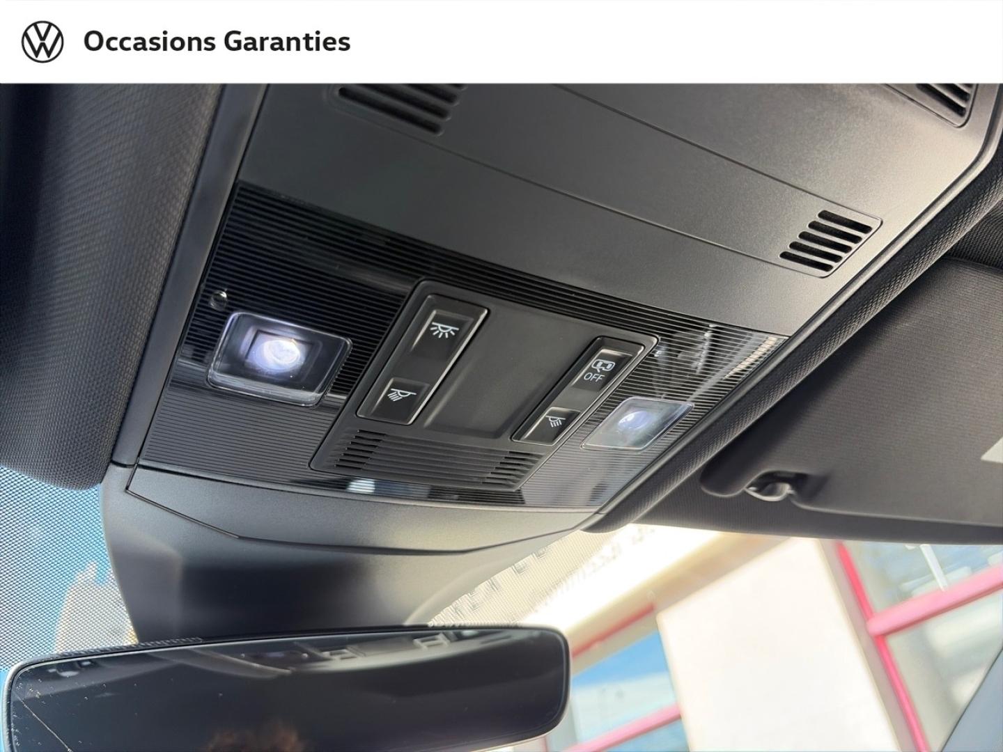 Voitures occasions VOLKSWAGEN T-CROSS R-Line Paris