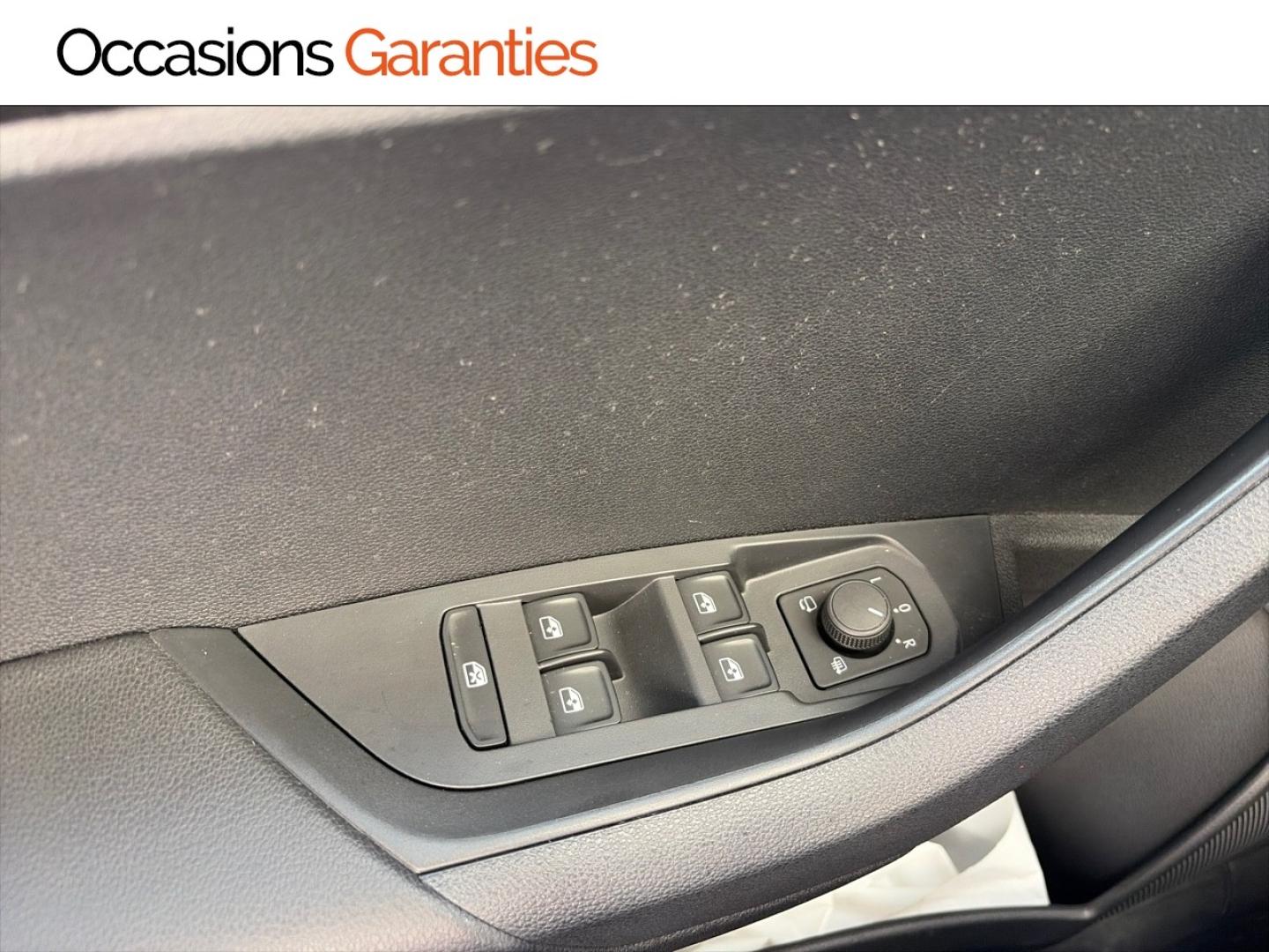 Voitures occasions ŠKODA KAROQ Sportline Paris