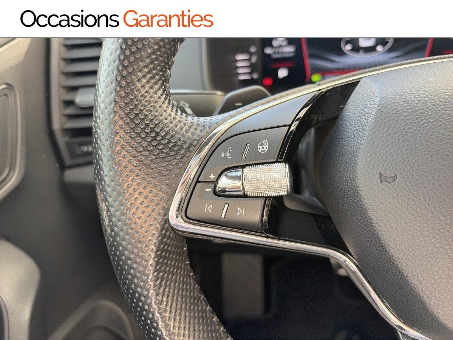 Voitures occasions ŠKODA KAROQ Sportline Paris