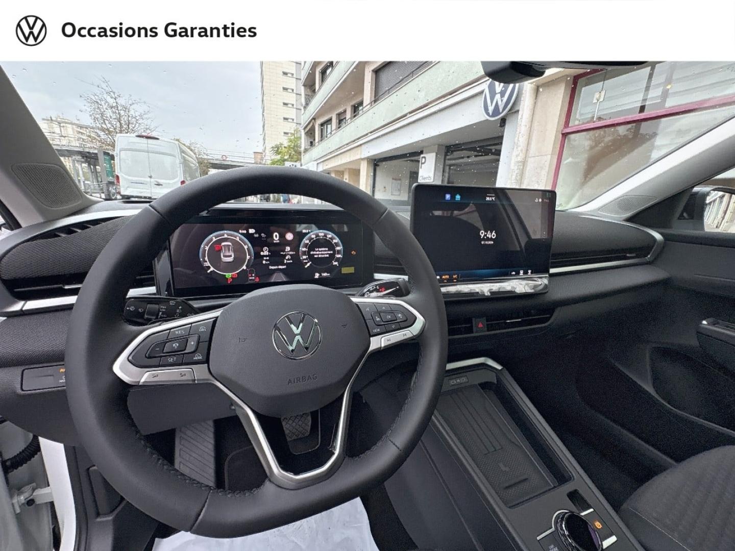 Voitures occasions VOLKSWAGEN T-ROC Life Paris