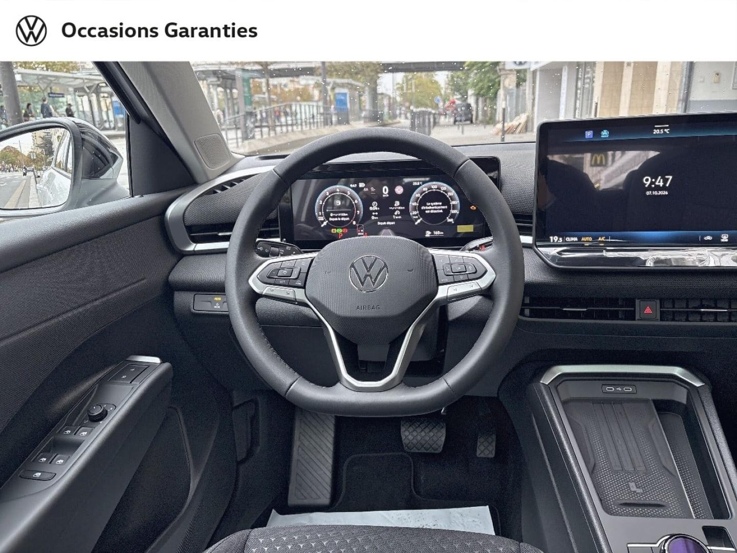 Voitures occasions VOLKSWAGEN T-ROC Life Paris