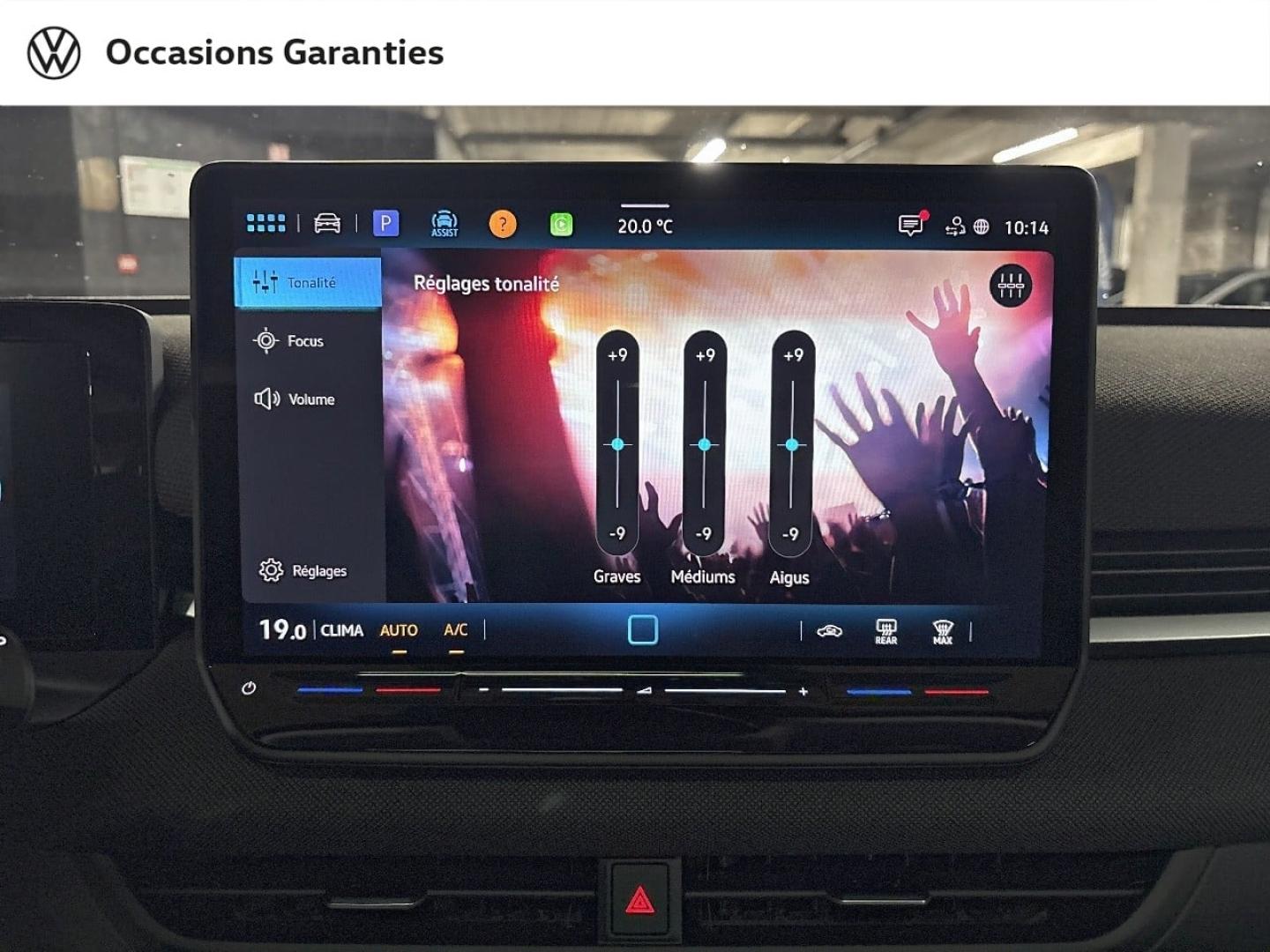 Voitures occasions VOLKSWAGEN T-ROC Life Paris