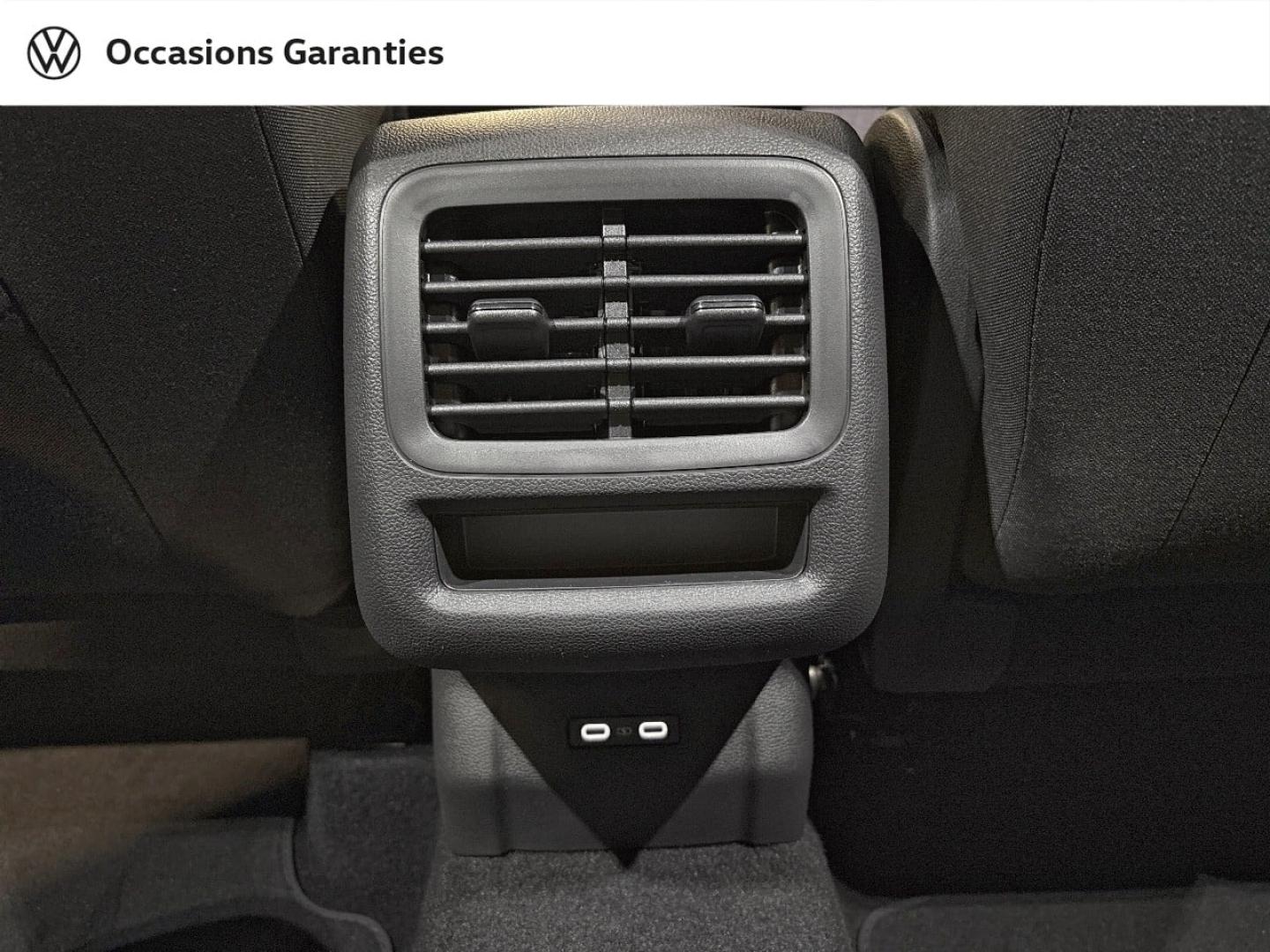 Voitures occasions VOLKSWAGEN T-ROC Life Paris