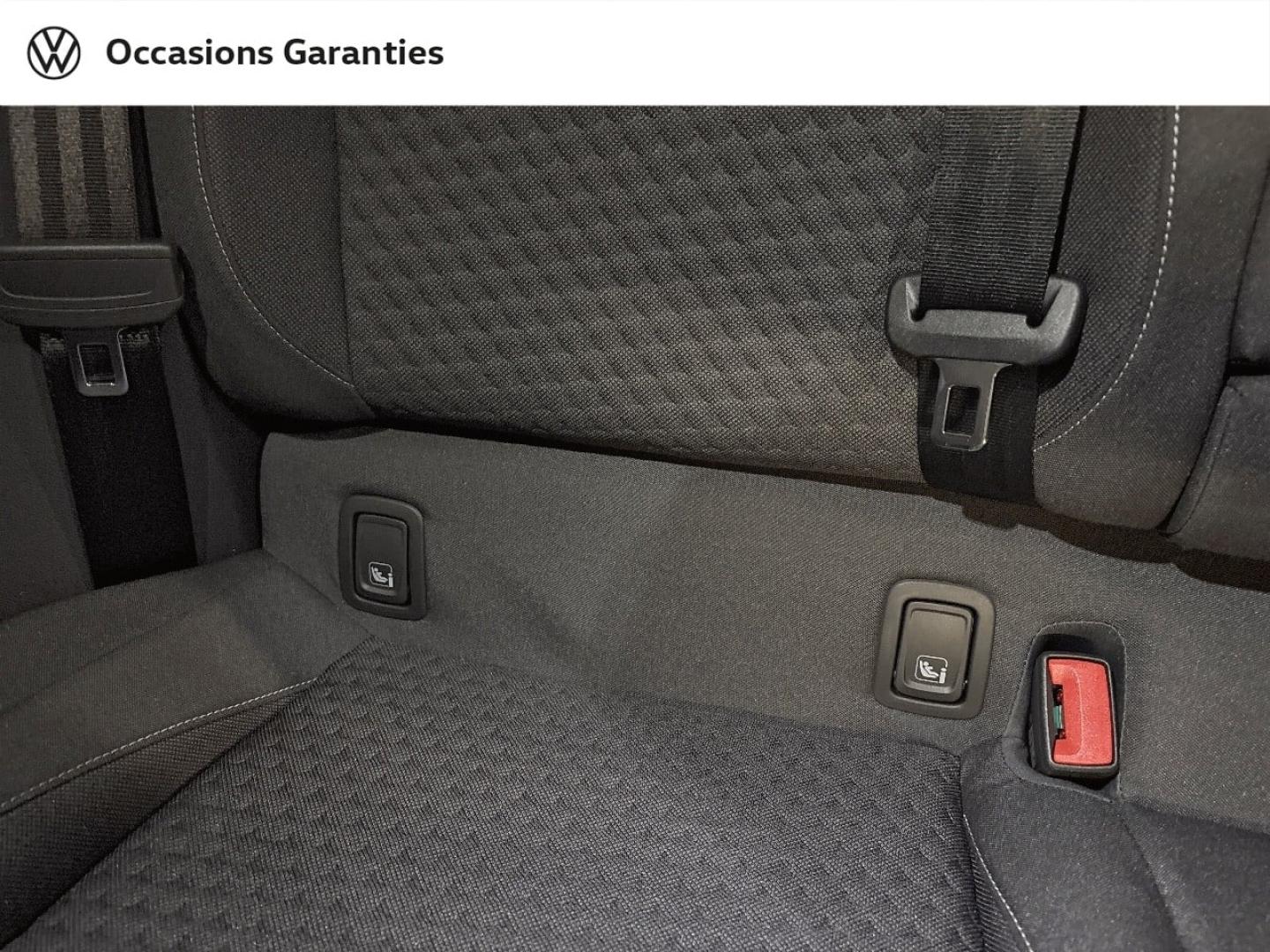 Voitures occasions VOLKSWAGEN T-ROC Life Paris