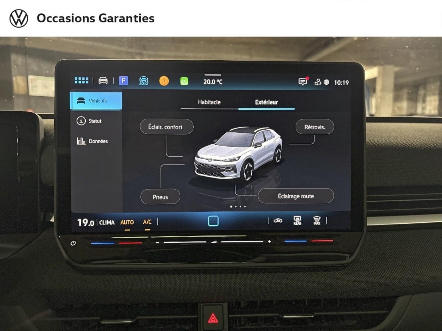Voitures occasions VOLKSWAGEN T-ROC Life Paris