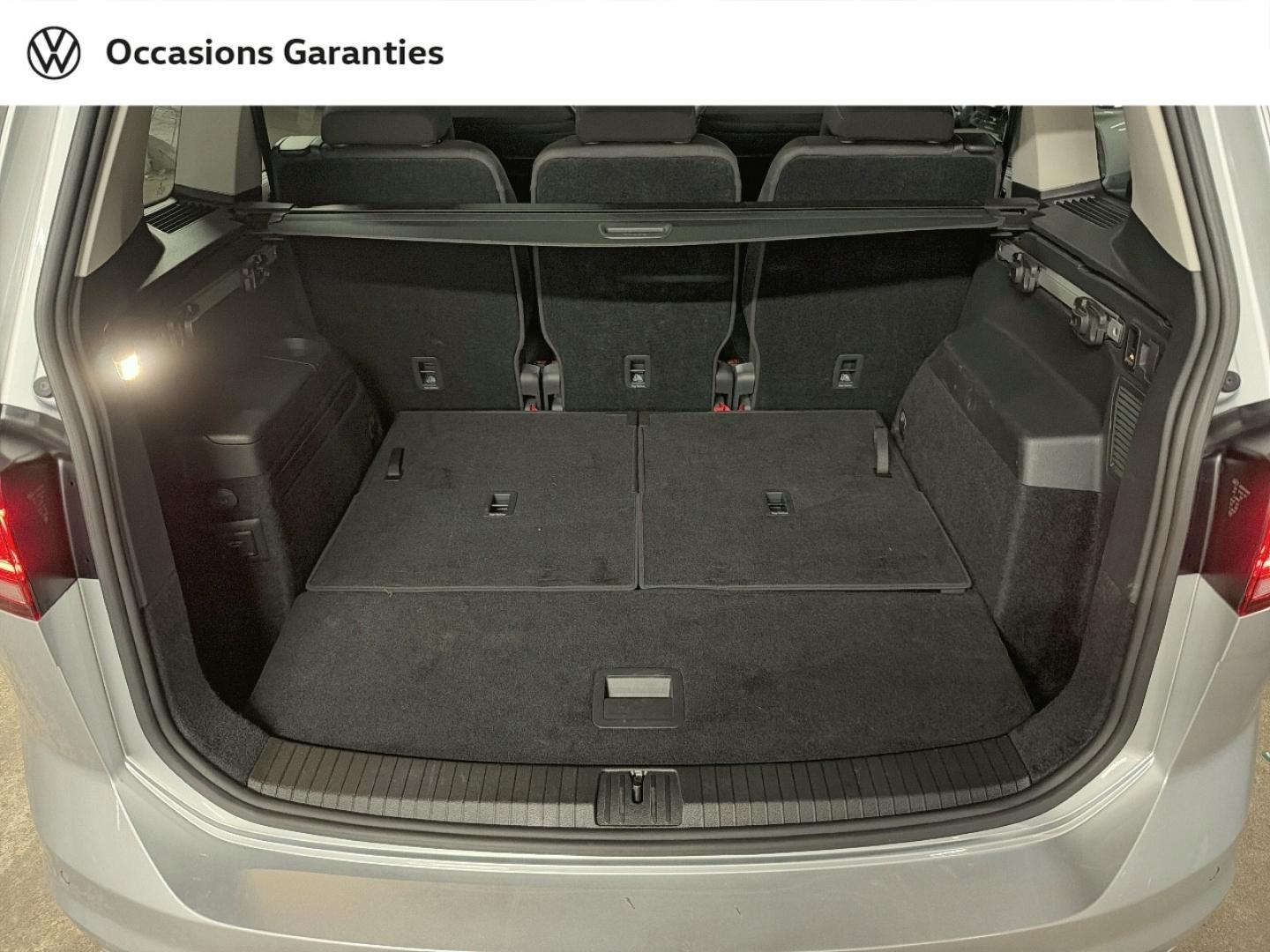 Voitures occasions VOLKSWAGEN TOURAN Style Paris