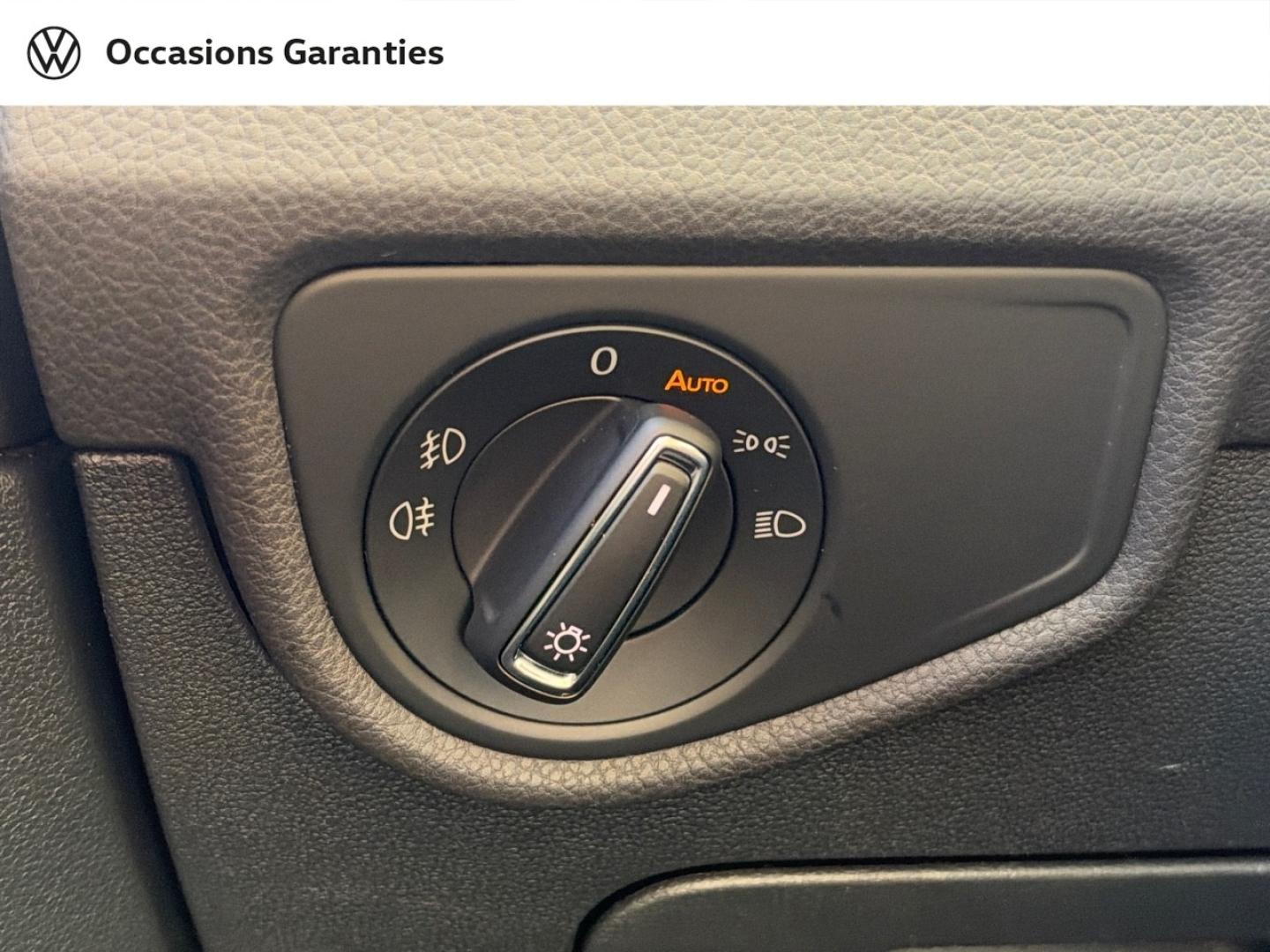 Voitures occasions VOLKSWAGEN TOURAN Style Paris