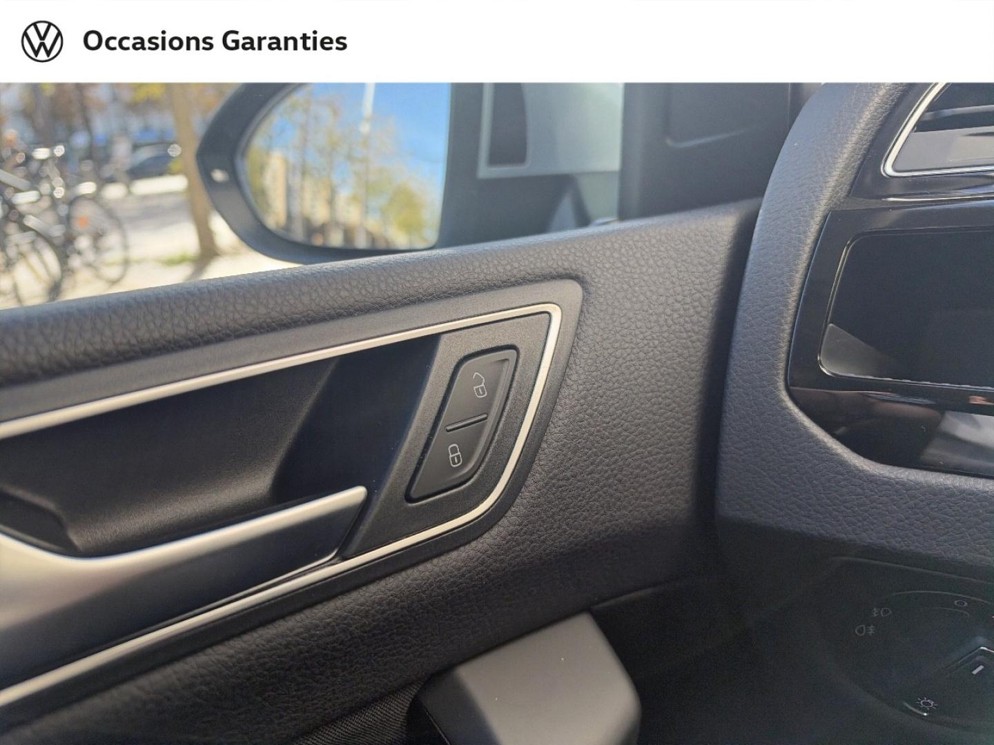 Voitures occasions VOLKSWAGEN TOURAN Style Paris
