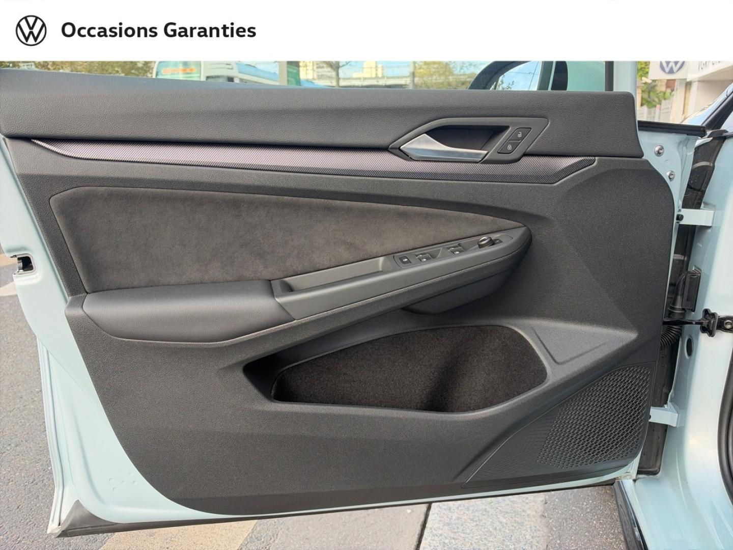 Voitures occasions VOLKSWAGEN GOLF R-Line Edition Paris