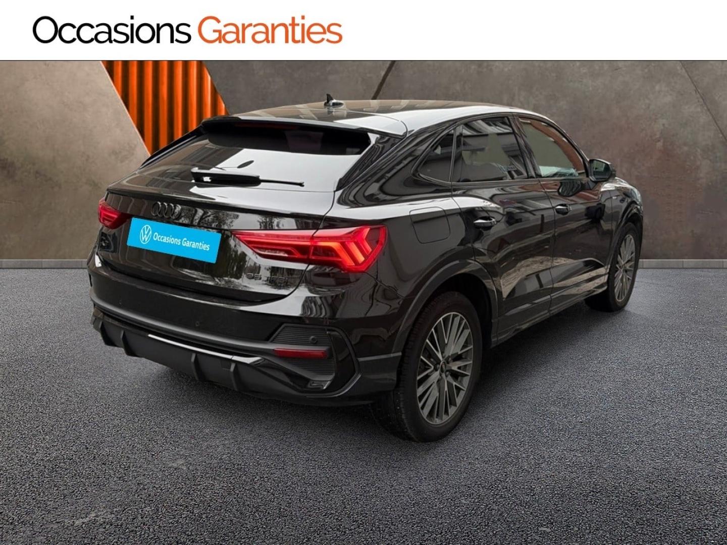 Voitures occasions Audi Q3 Sportback S line Paris