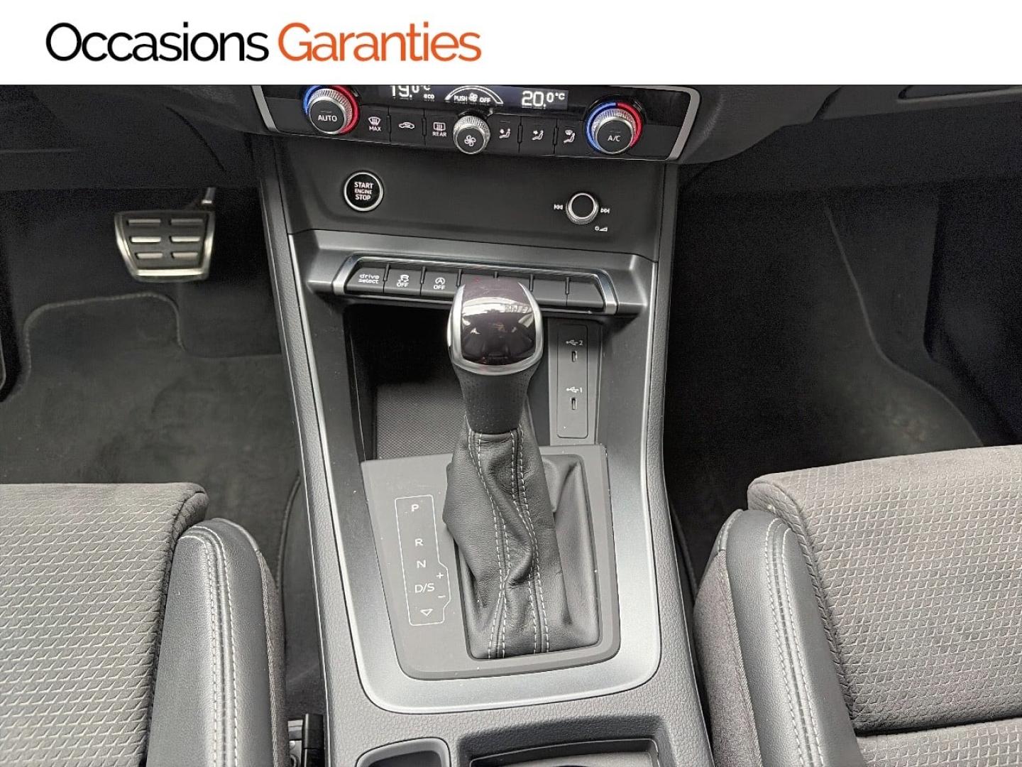 Voitures occasions Audi Q3 Sportback S line Paris