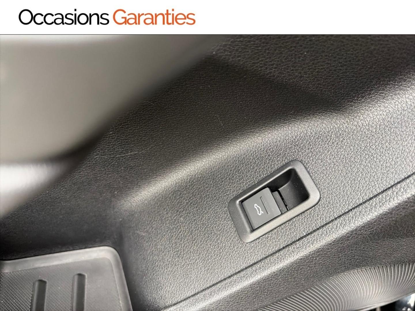 Voitures occasions Audi Q3 Sportback S line Paris