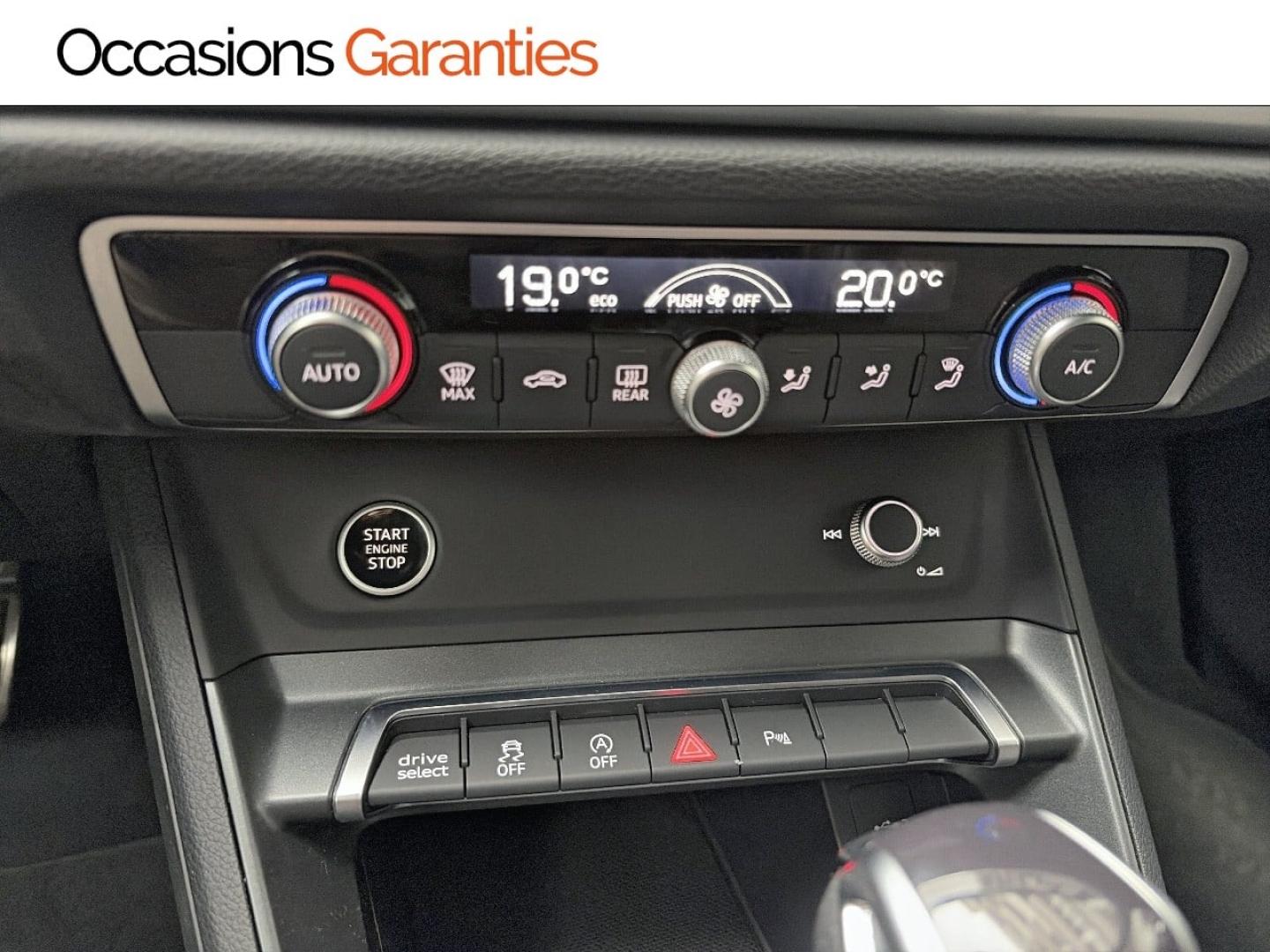 Voitures occasions Audi Q3 Sportback S line Paris