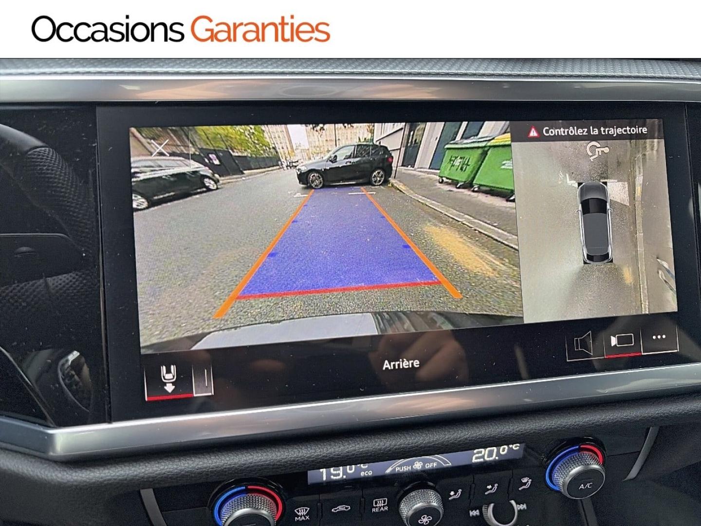 Voitures occasions Audi Q3 Sportback S line Paris