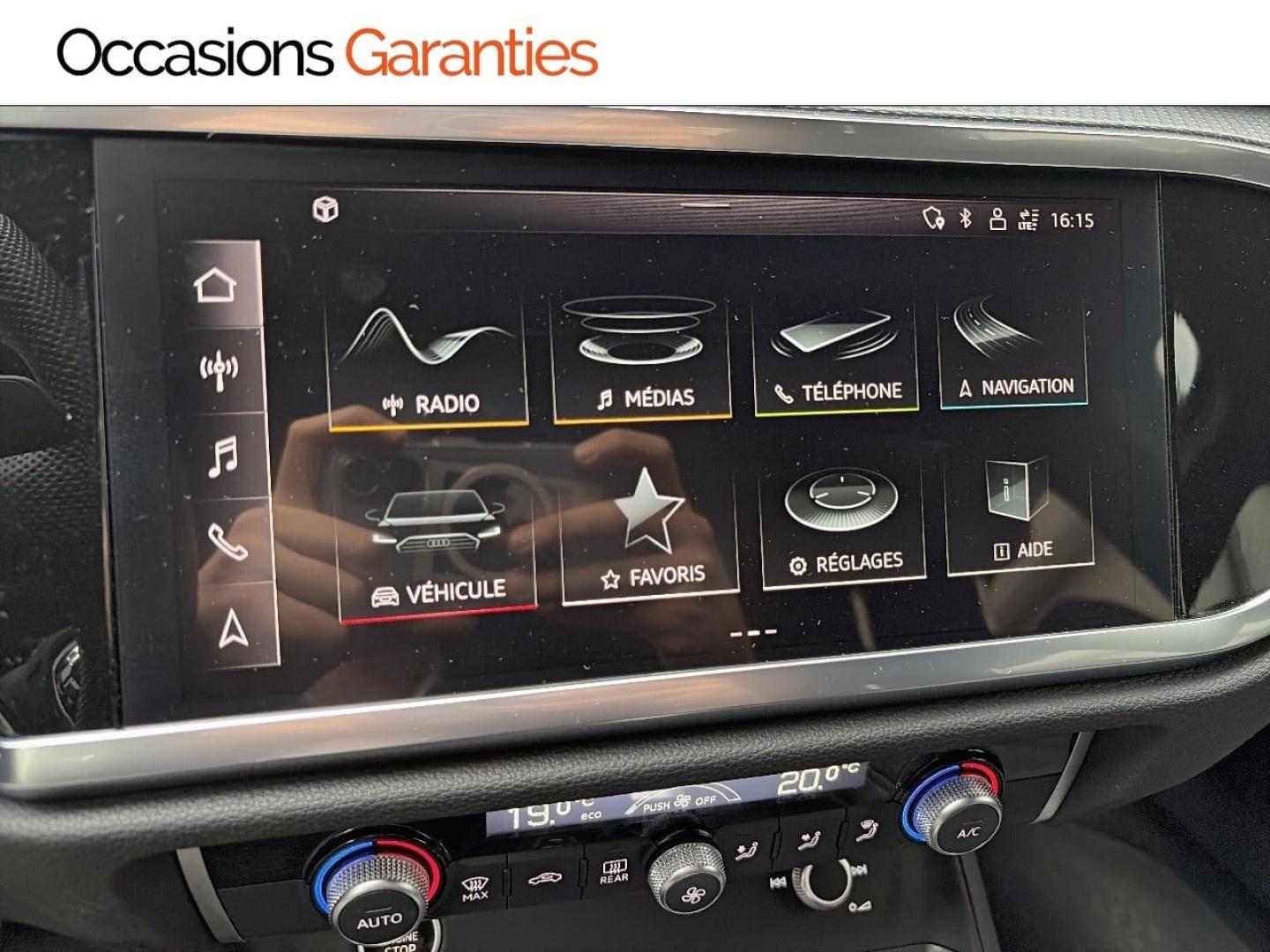 Voitures occasions Audi Q3 Sportback S line Paris