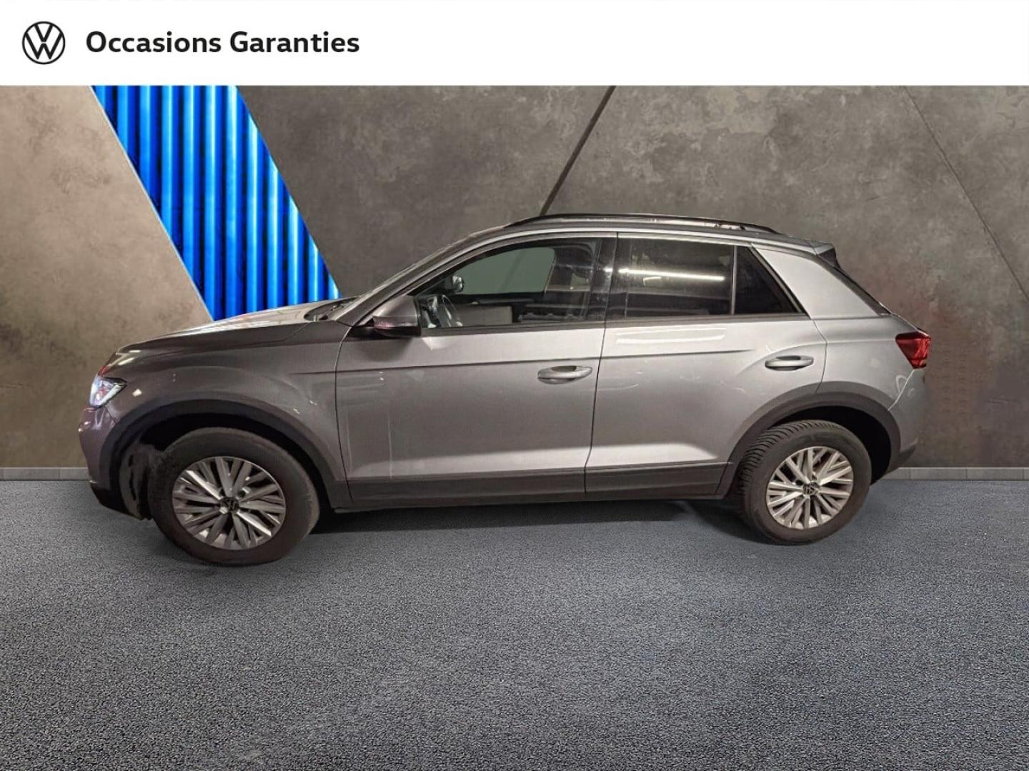 Voitures occasions VOLKSWAGEN T-ROC Life Plus Paris