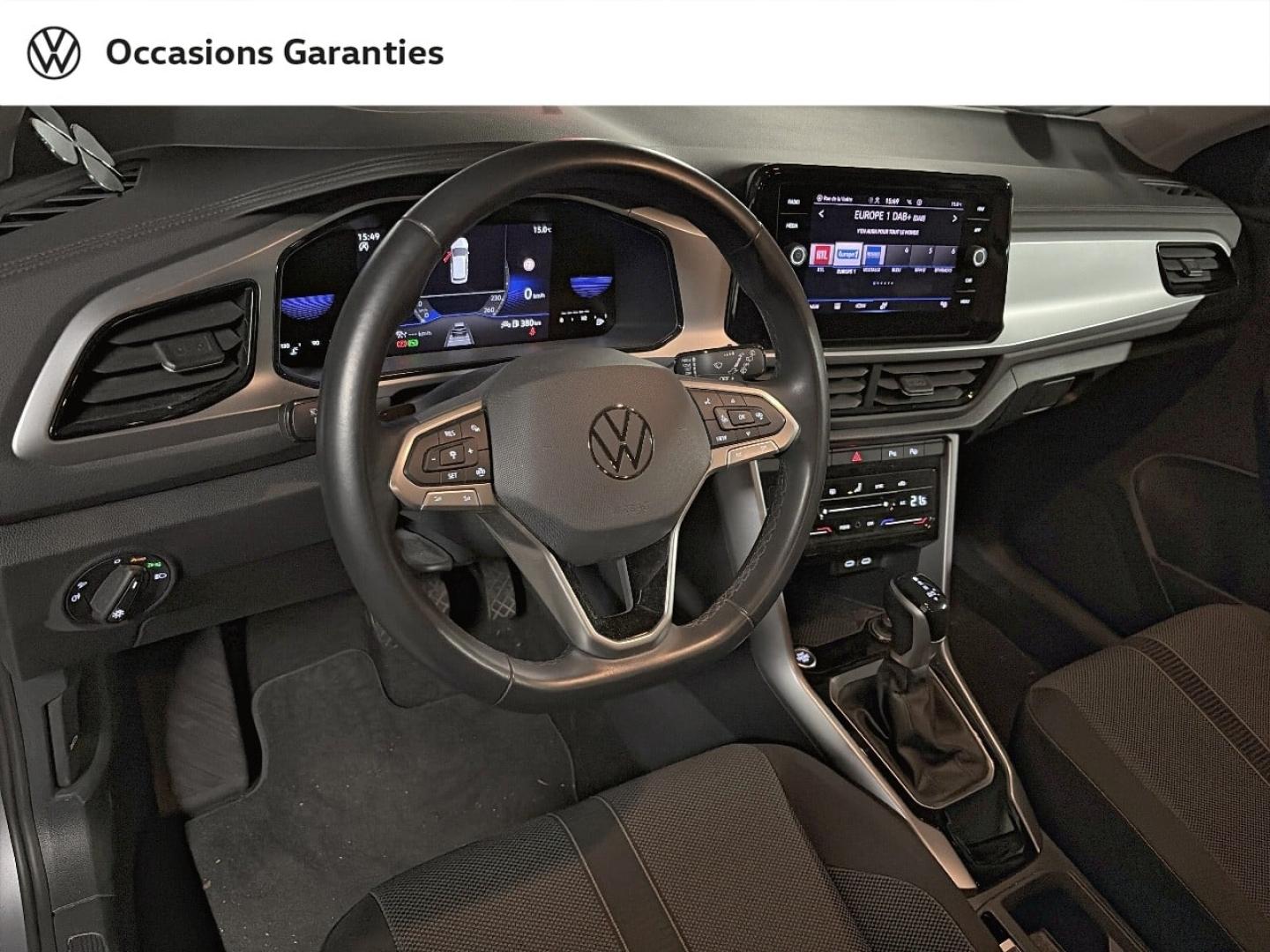 Voitures occasions VOLKSWAGEN T-ROC Life Plus Paris