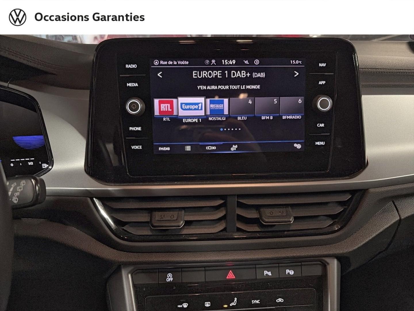 Voitures occasions VOLKSWAGEN T-ROC Life Plus Paris
