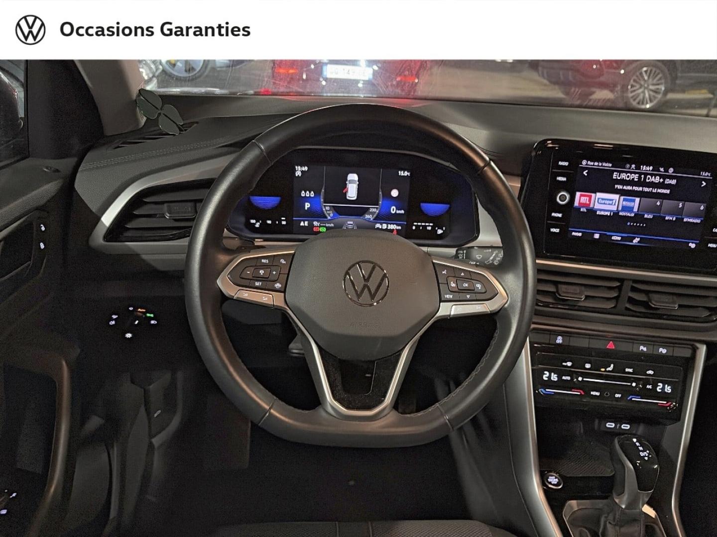 Voitures occasions VOLKSWAGEN T-ROC Life Plus Paris