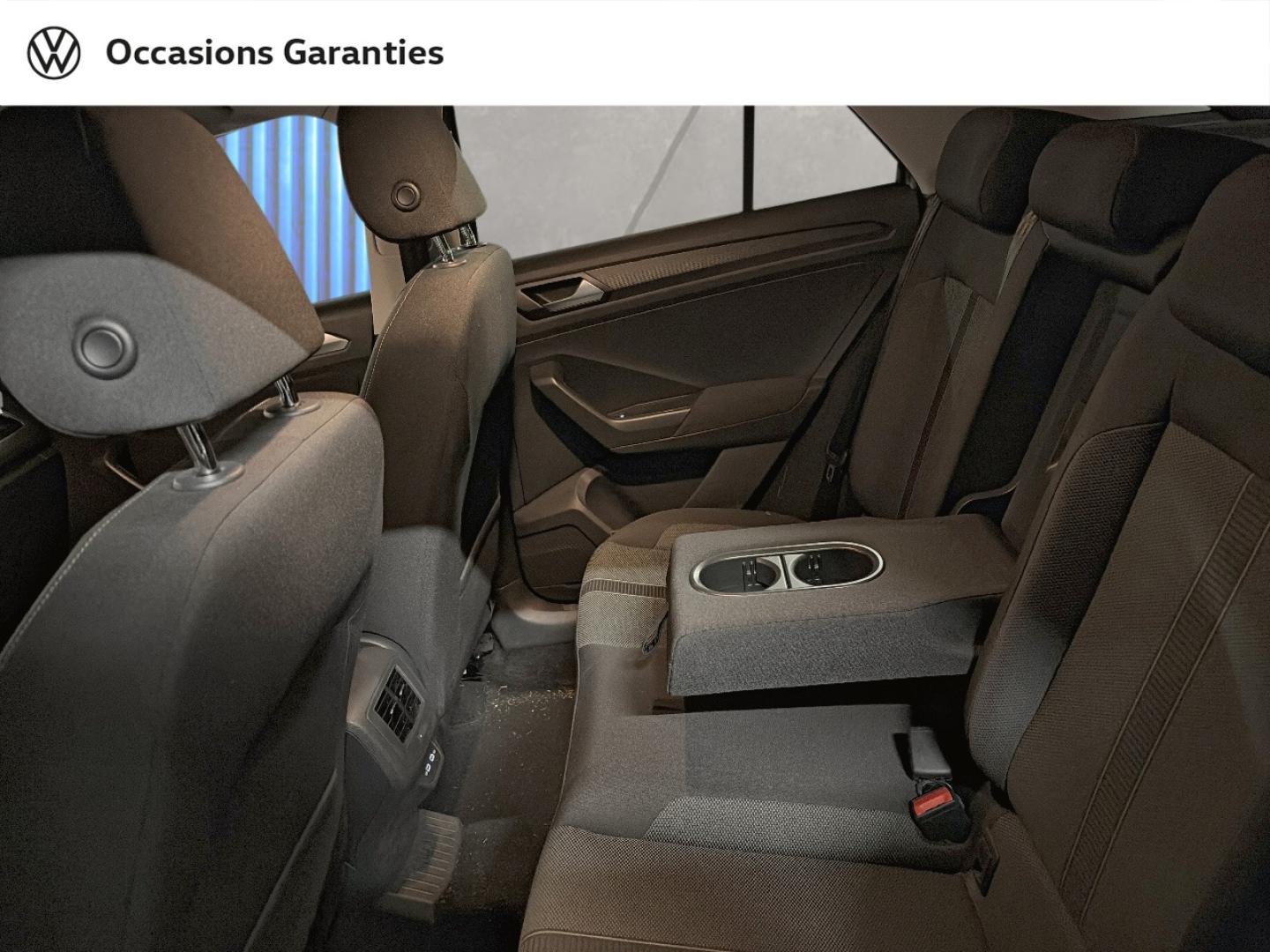 Voitures occasions VOLKSWAGEN T-ROC Life Plus Paris