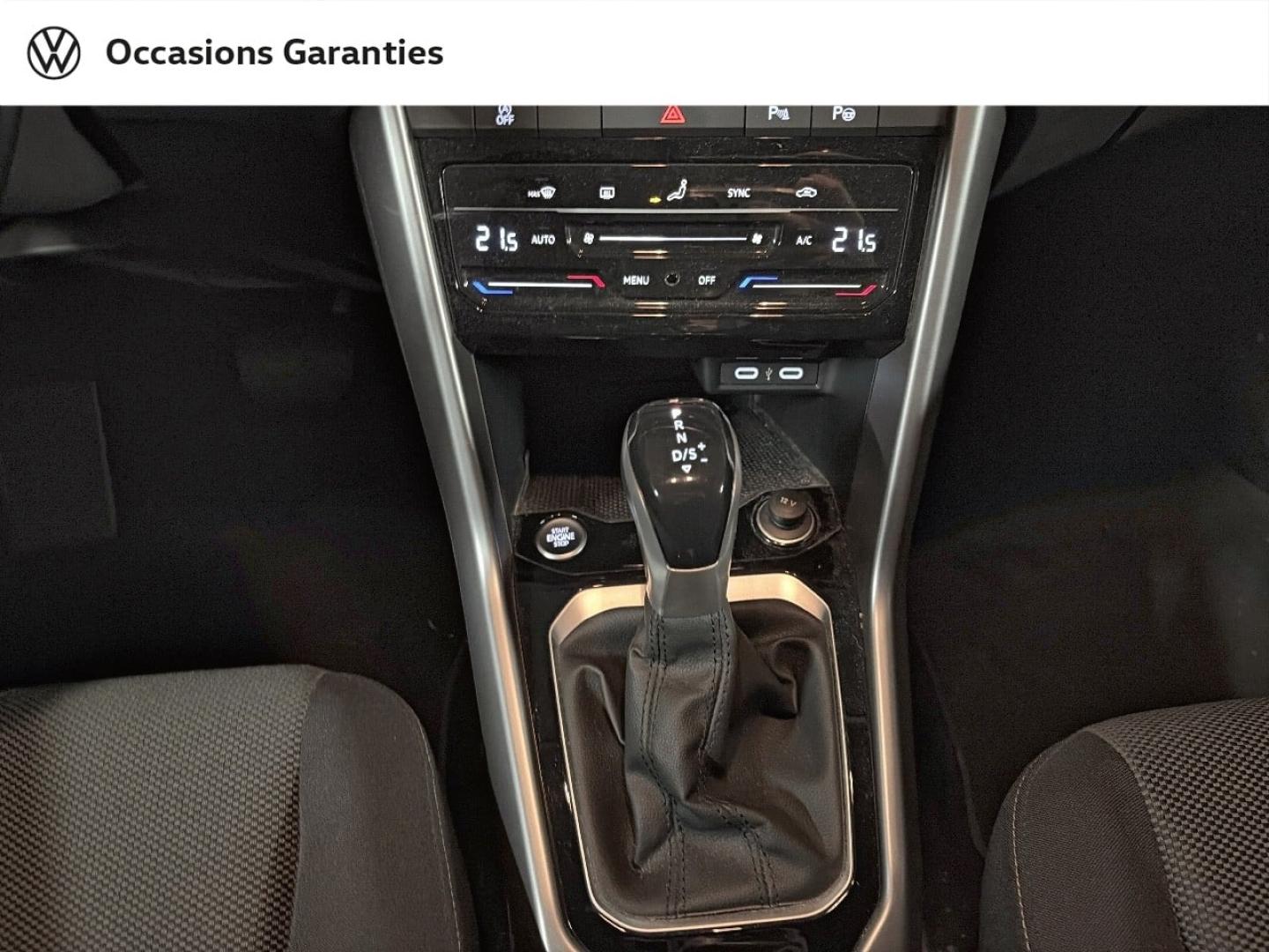 Voitures occasions VOLKSWAGEN T-ROC Life Plus Paris
