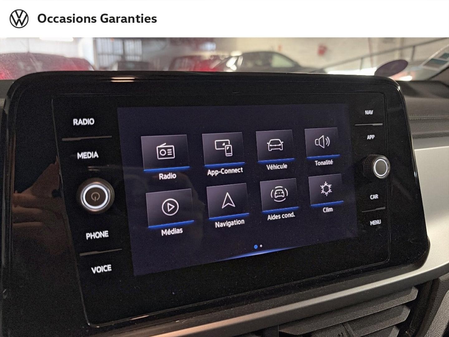 Voitures occasions VOLKSWAGEN T-ROC Life Plus Paris