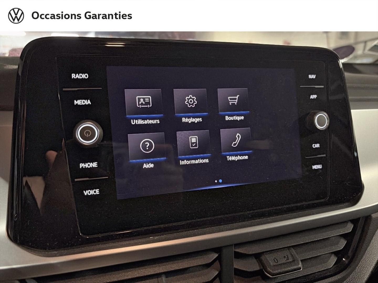 Voitures occasions VOLKSWAGEN T-ROC Life Plus Paris