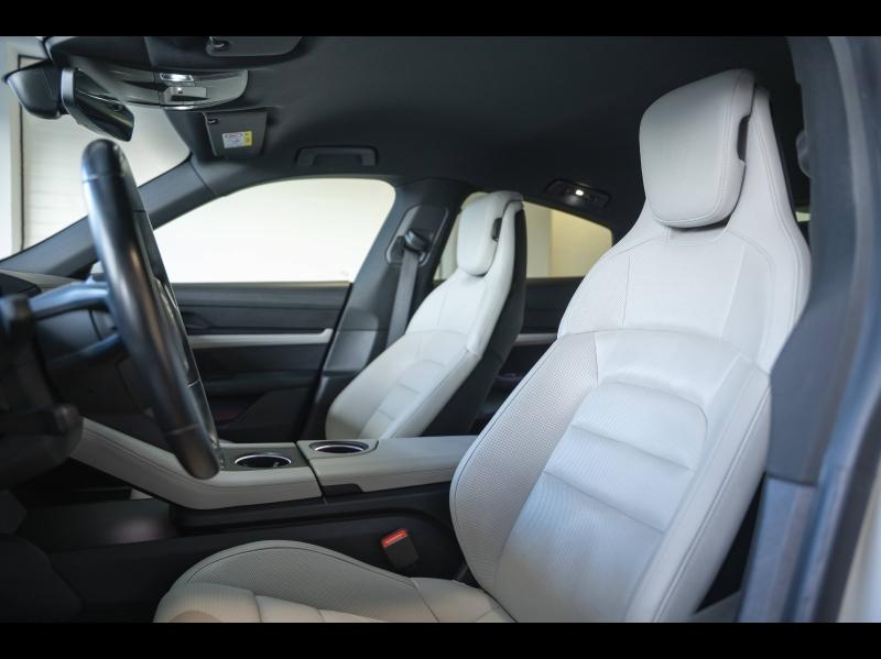 Voitures occasions PORSCHE Taycan 4S Montélimar