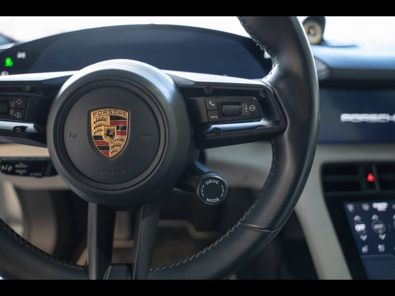 Voitures occasions PORSCHE Taycan 4S Montélimar