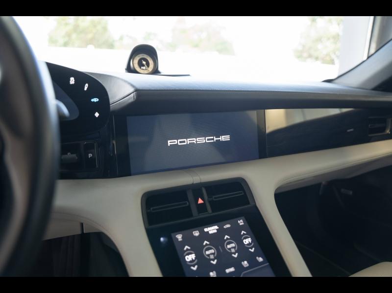 Voitures occasions PORSCHE Taycan 4S Montélimar