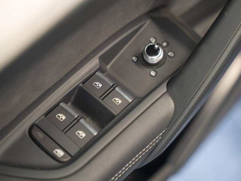 Voitures occasions Audi Q5 S line Montélimar