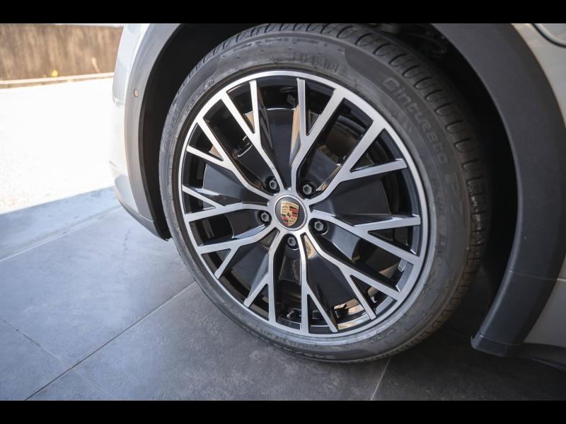 Voitures occasions PORSCHE Taycan Cross Turismo 4S Montélimar