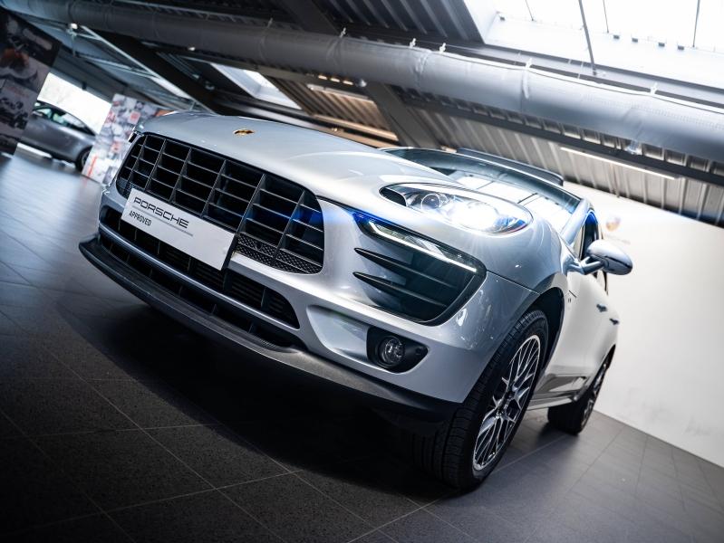 Voitures occasions PORSCHE MACAN Base Montélimar